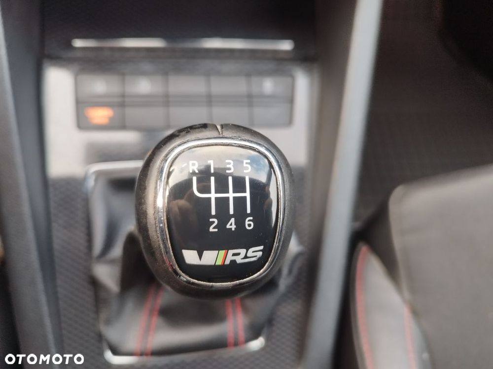 Skoda Octavia 2.0 TDI RS - 18