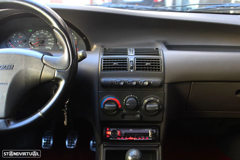 Fiat Punto Sport 16V - 19