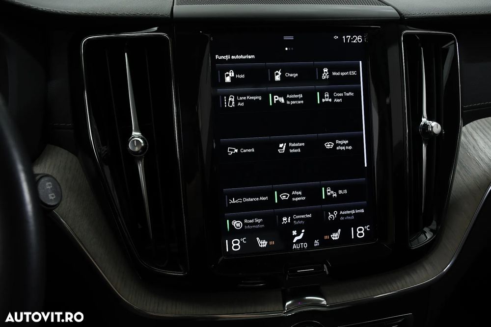 Volvo XC 60 Recharge T8 Twin Engine eAWD Inscription - 34