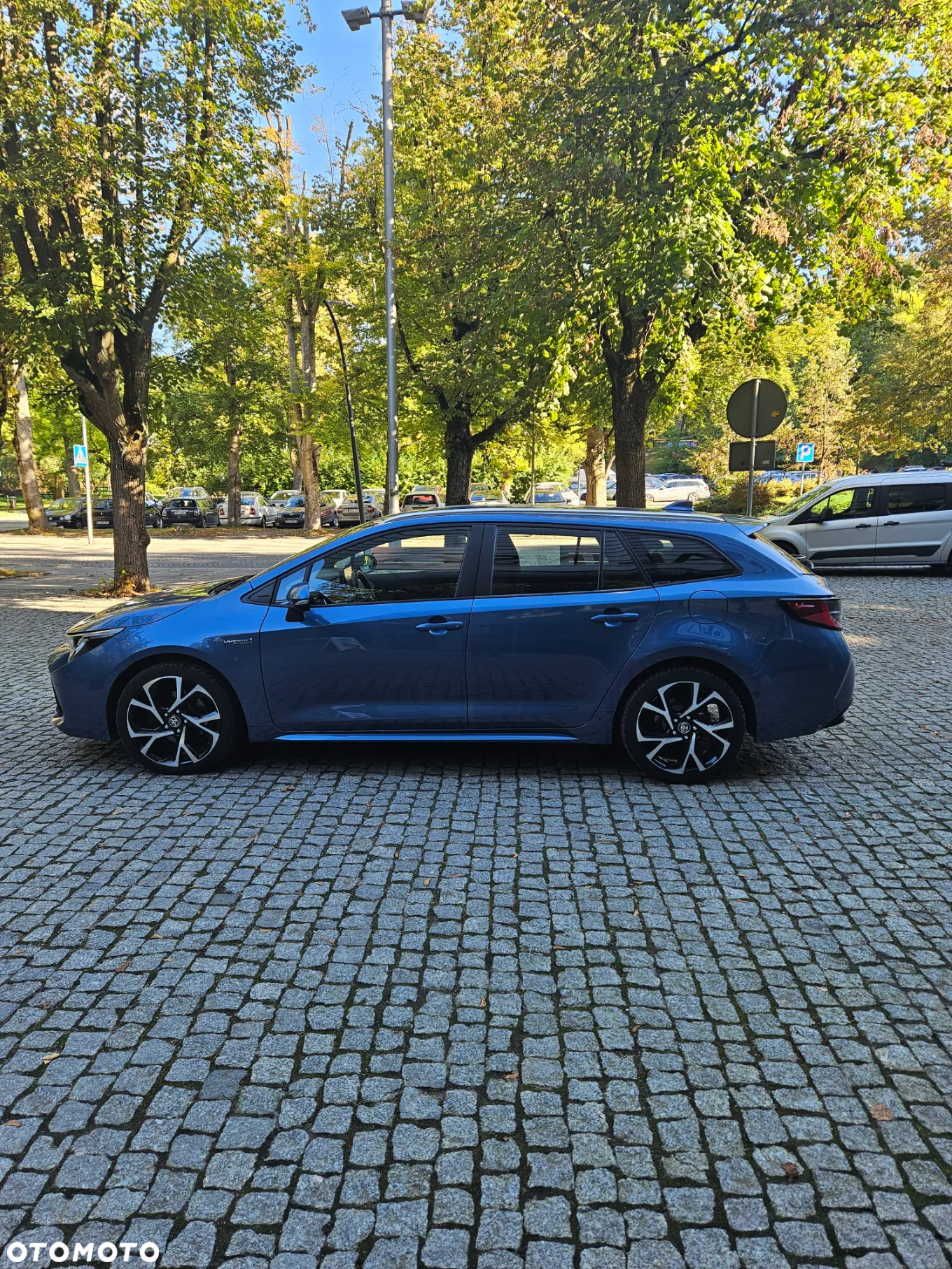 Toyota Corolla 2.0 Hybrid Comfort - 15