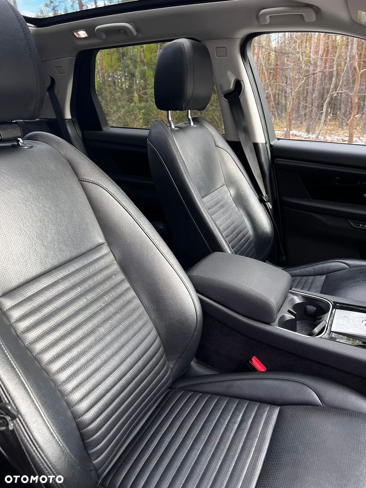 Land Rover Discovery Sport P250 HSE - 19