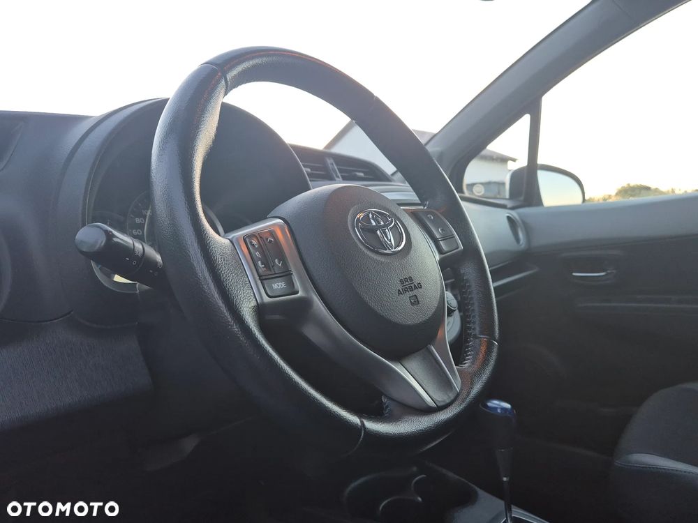 Toyota Yaris 1.5 VVT-i Style Selection - 10