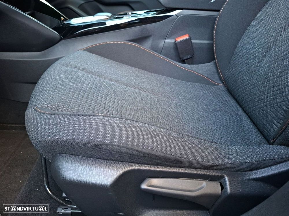 Peugeot e-208 51 kWh Style - 27