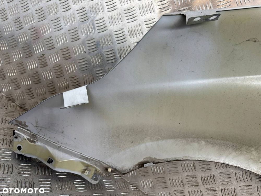 KIA Carens IV 2013-2019 Błotnik przedni prawy 3D - 12