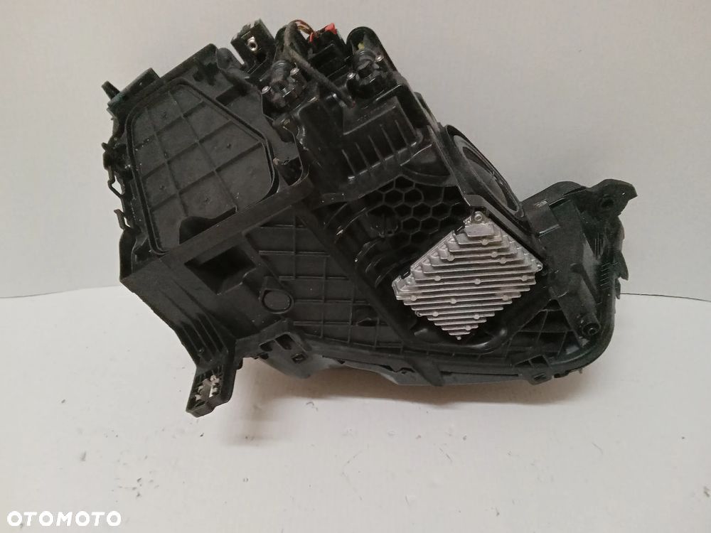 AUDI Q3 II 83A 19- LAMPA LAMPY PRZEDNIE PRZÓD - 9