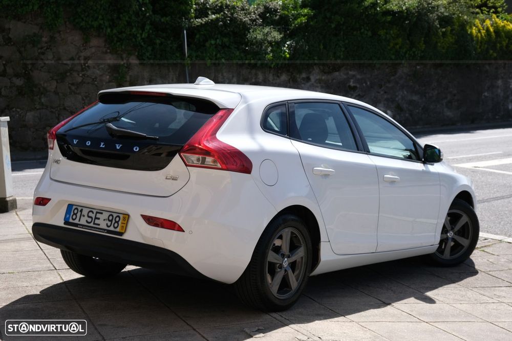 Volvo V40 2.0 D2 Momentum - 6