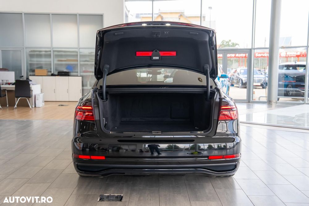Audi A8 - 14
