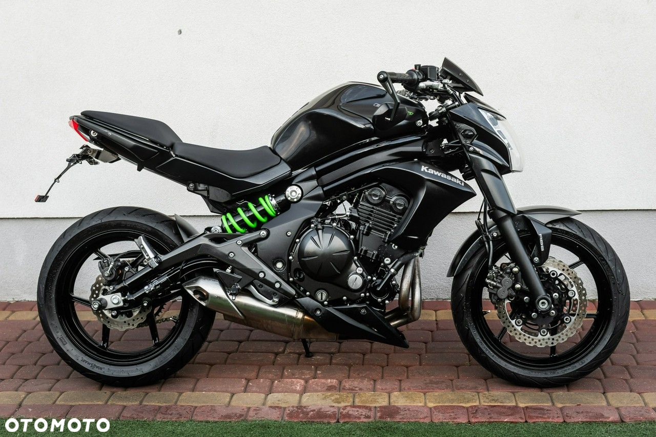 Kawasaki ER - 2