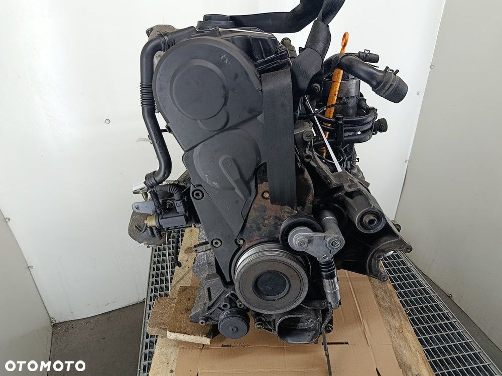 SILNIK VW PASSAT B5 FL AWX 1.9 TDI - 8