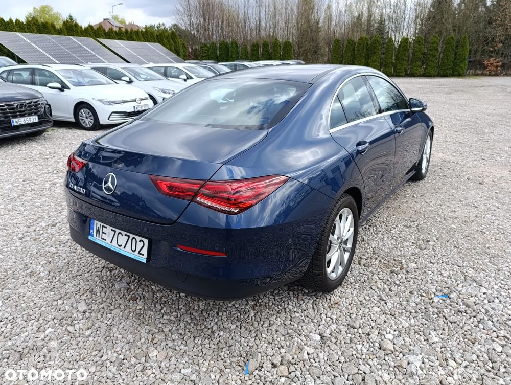 Mercedes-Benz CLA 200 7G-DCT - 8