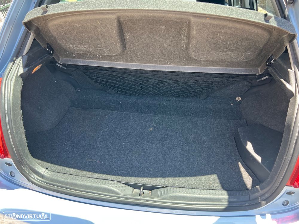 Toyota Auris 1.8 HSD Comfort+Navi - 15