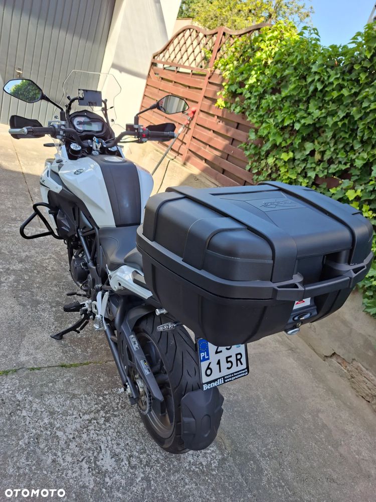 Benelli TRK 502 - 4