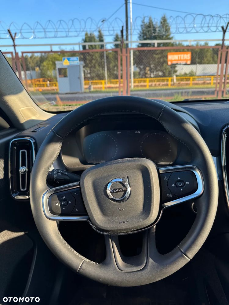 Volvo XC 40 T3 Momentum Pro - 13