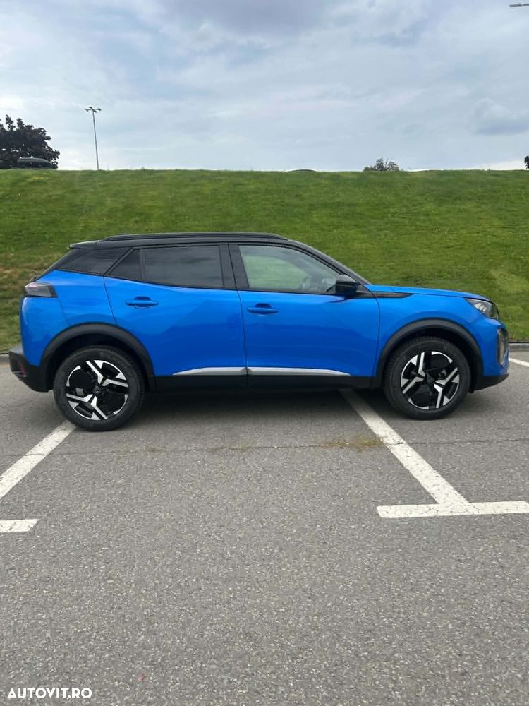 Peugeot 2008 PureTech 130 EAT8 GT Exclusive - 3