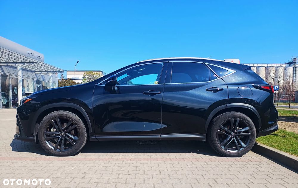 Lexus NX 450h+ Prestige AWD - 9
