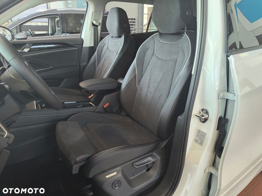 Volkswagen Tayron 2.0 TSI Elegance DSG - 11