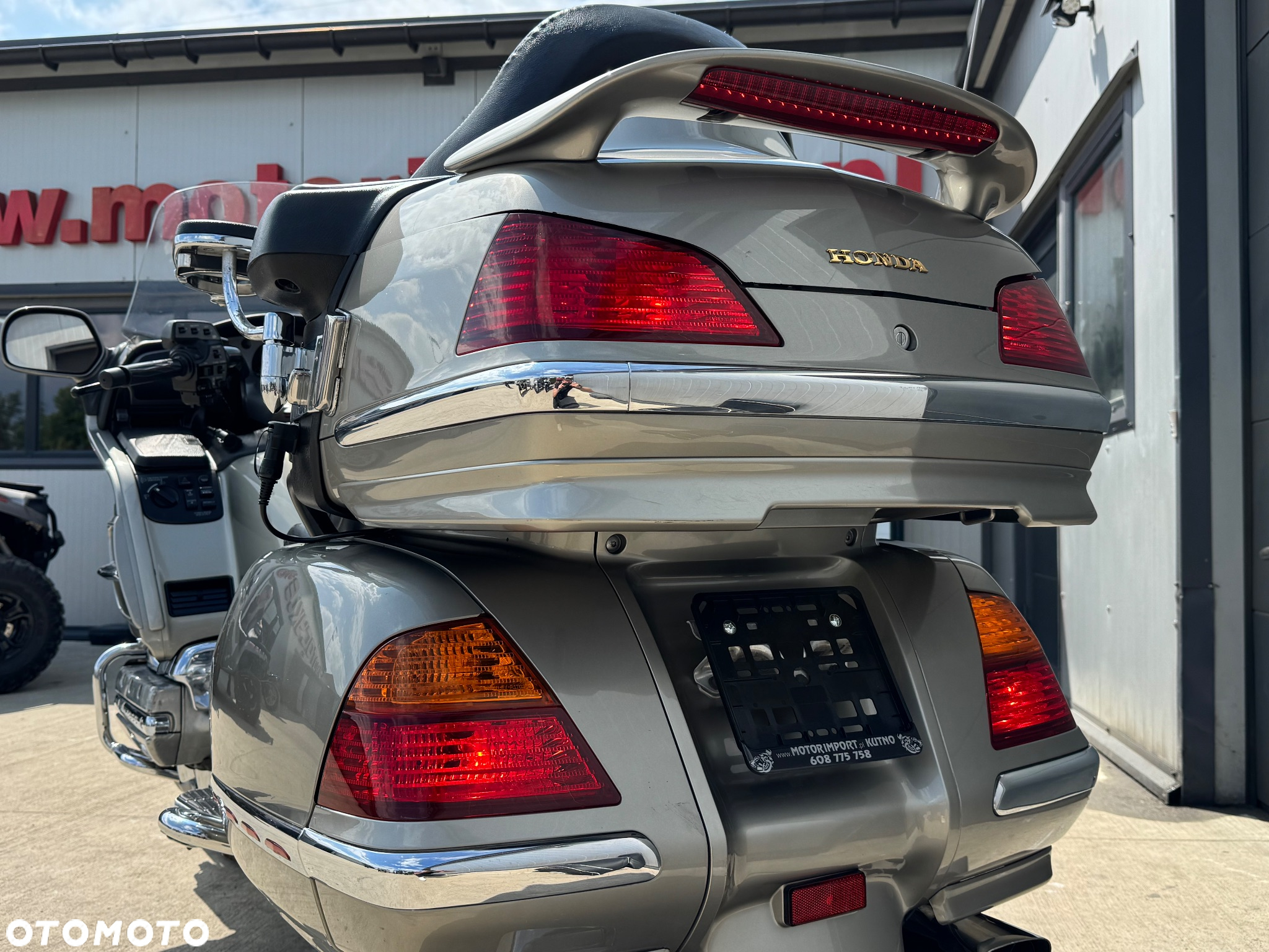 Honda GL - 32