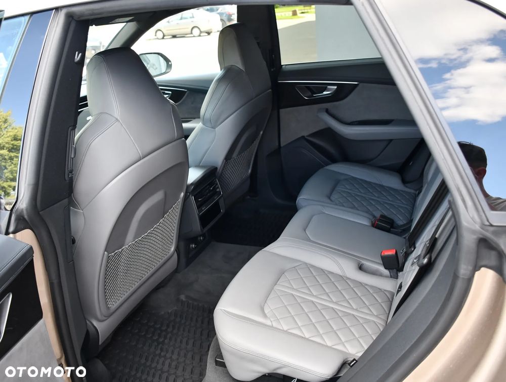 Audi Q8 50 TDI quattro tiptronic - 14
