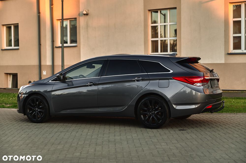 Hyundai i40 Kombi 1.7 CRDi Premium - 8