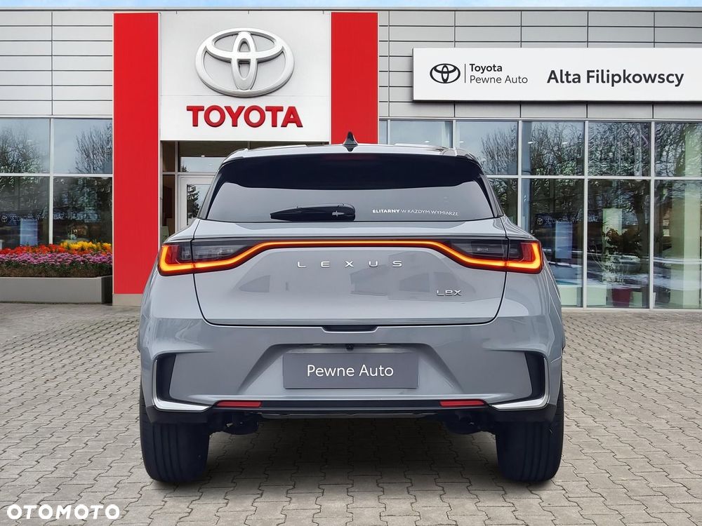 Lexus LBX 1.5 Hybrid Cool - 9