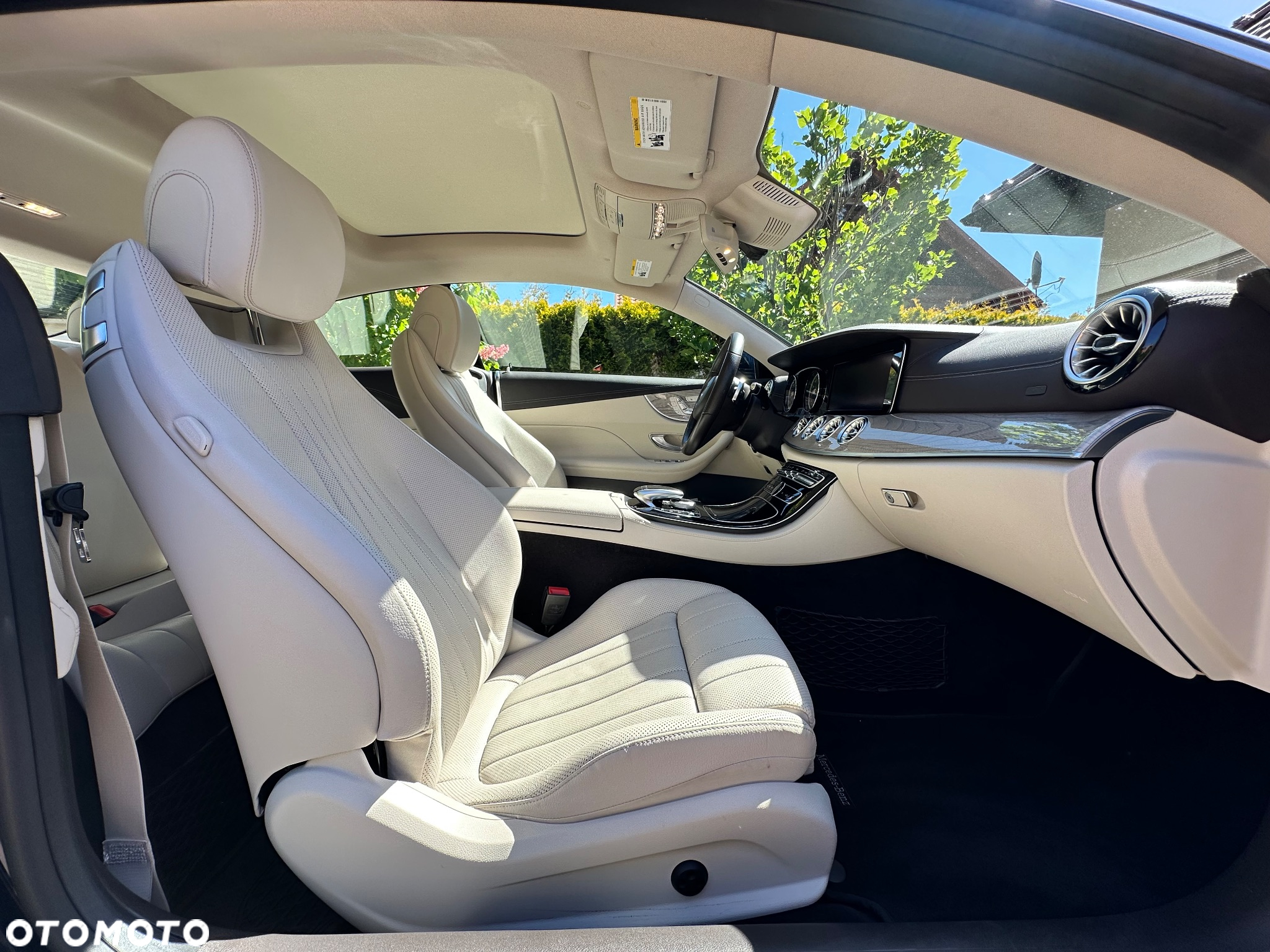 Mercedes-Benz Klasa E 400 4Matic Coupe 9G-TRONIC AMG Line - 12
