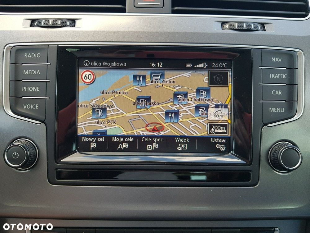 Volkswagen Golf 1.6 TDI BlueMotion Technology Lounge - 21