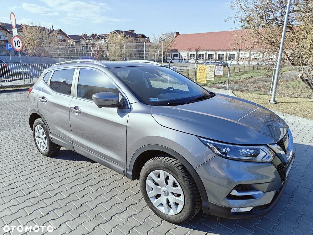 Nissan Qashqai - 1