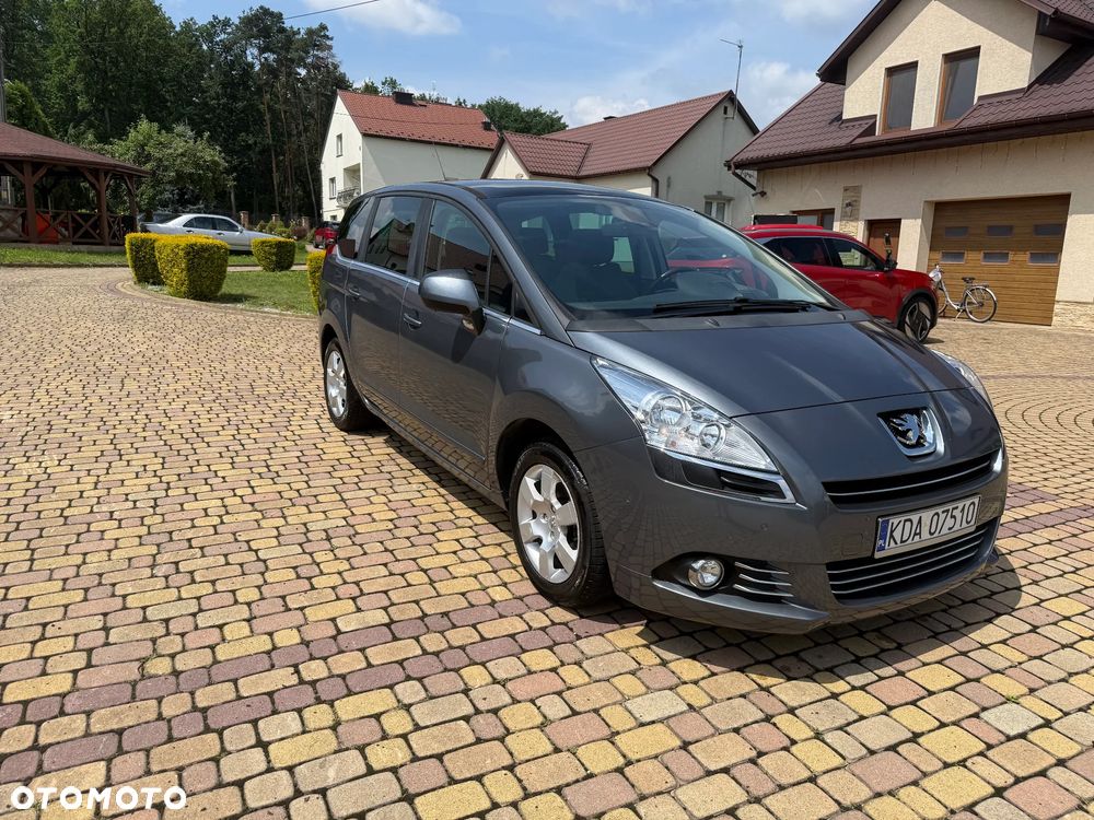 Peugeot 5008 1.6 THP Premium - 3
