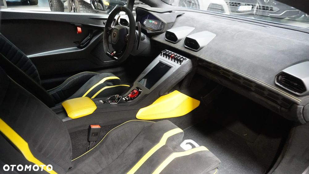 Lamborghini Huracan - 7