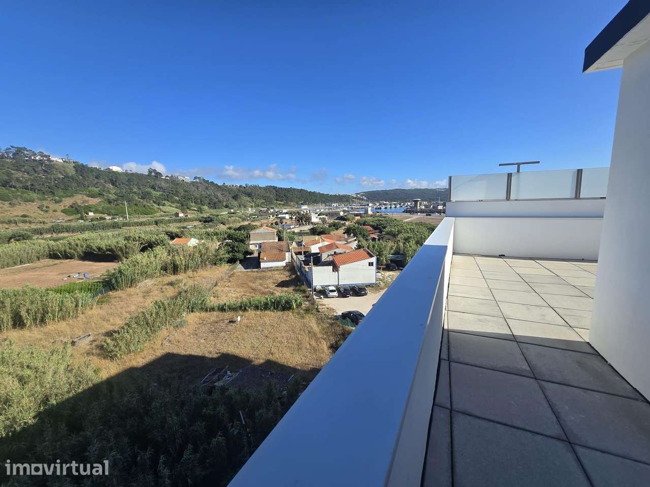 Lindíssimo Apartamento Novo T2 a dois passos da praia - Grande imagem: 5/14