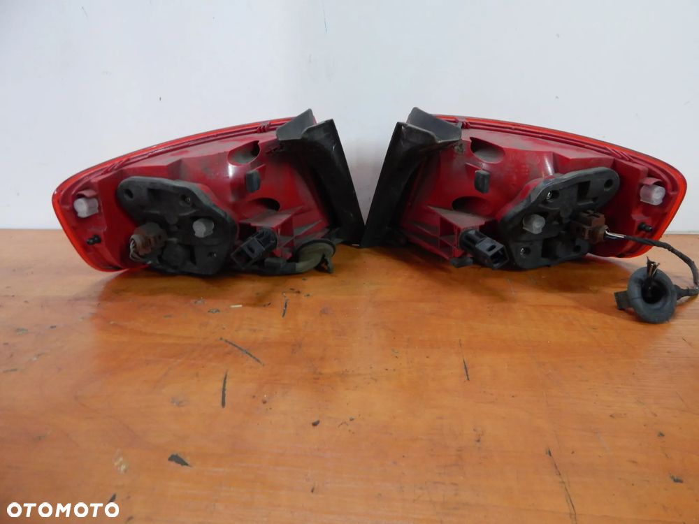Lampa tył LED AUDI A4 s4 B8 08-15 Łuków części - 4