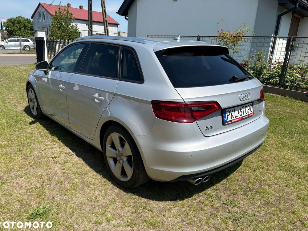 Audi A3 Sportback - 8