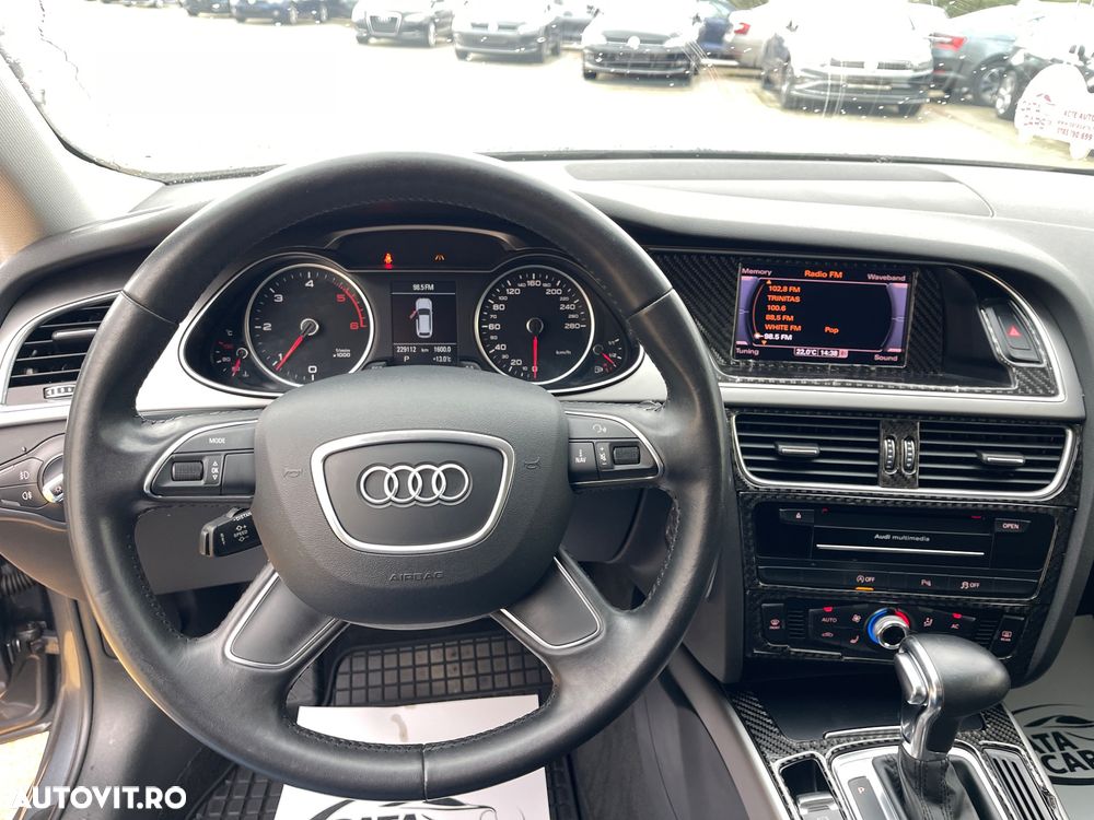 Audi A4 2.0 TDI DPF quattro S tronic Ambition - 36