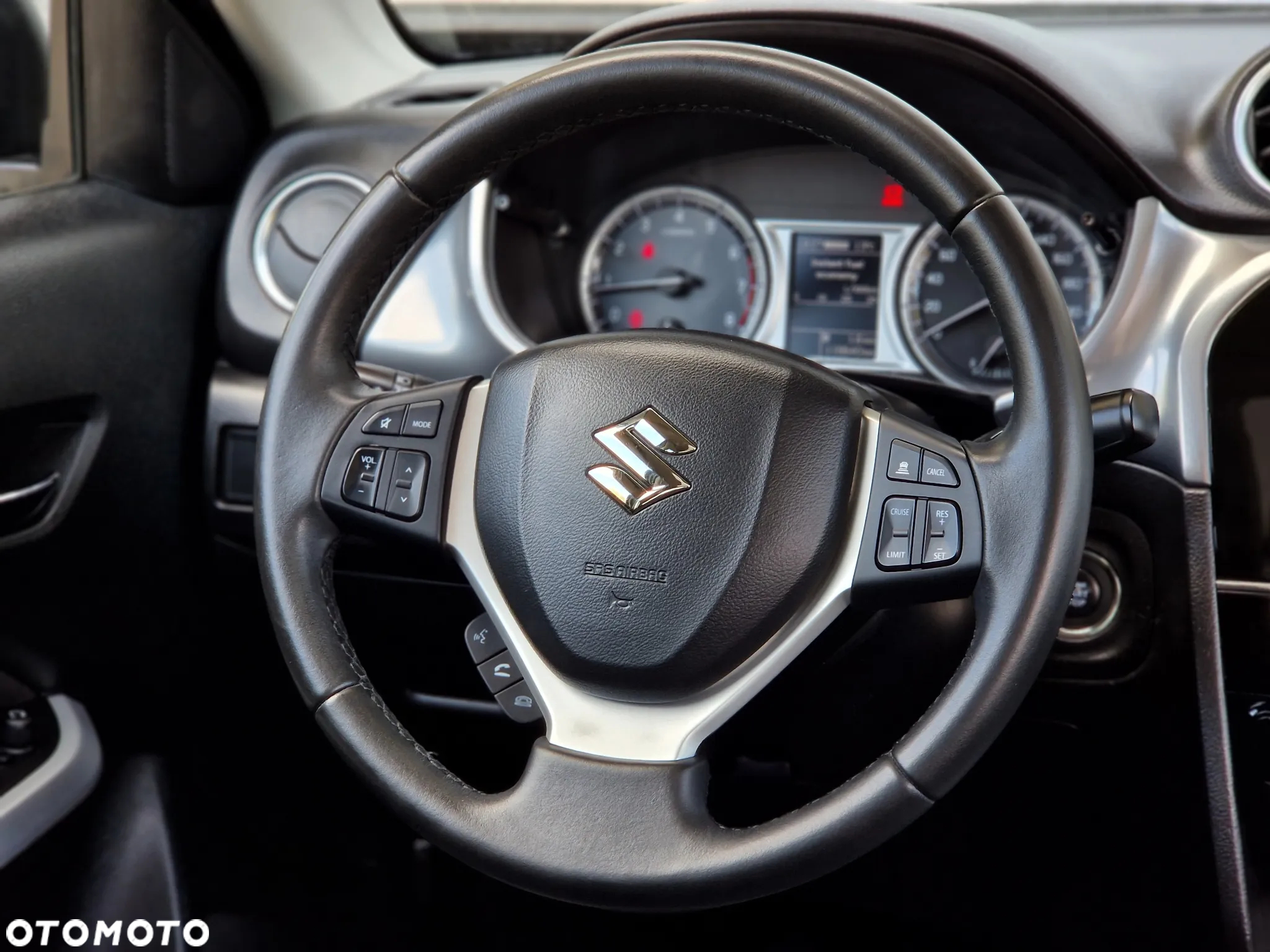 Suzuki Vitara 1.6 (4x4) Allgrip Limited - 26