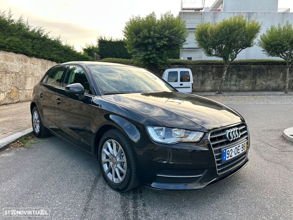 Audi A3 Sportback 1.6 TDI Attraction S tronic - 14
