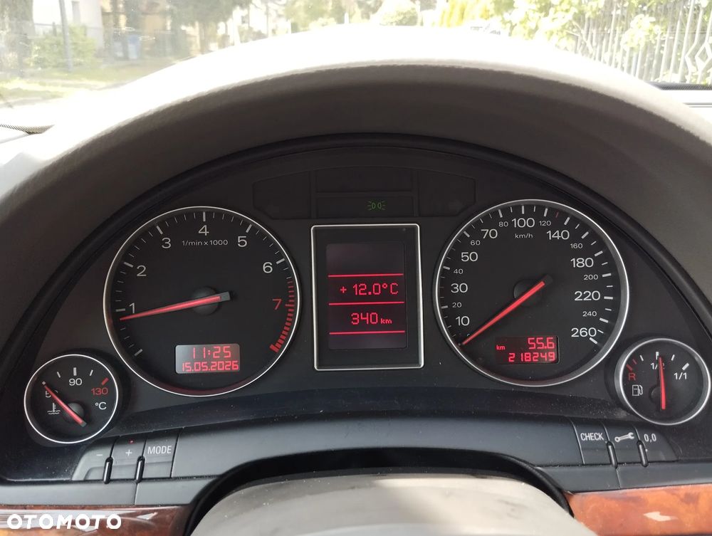 Audi A4 Avant 2 - 8