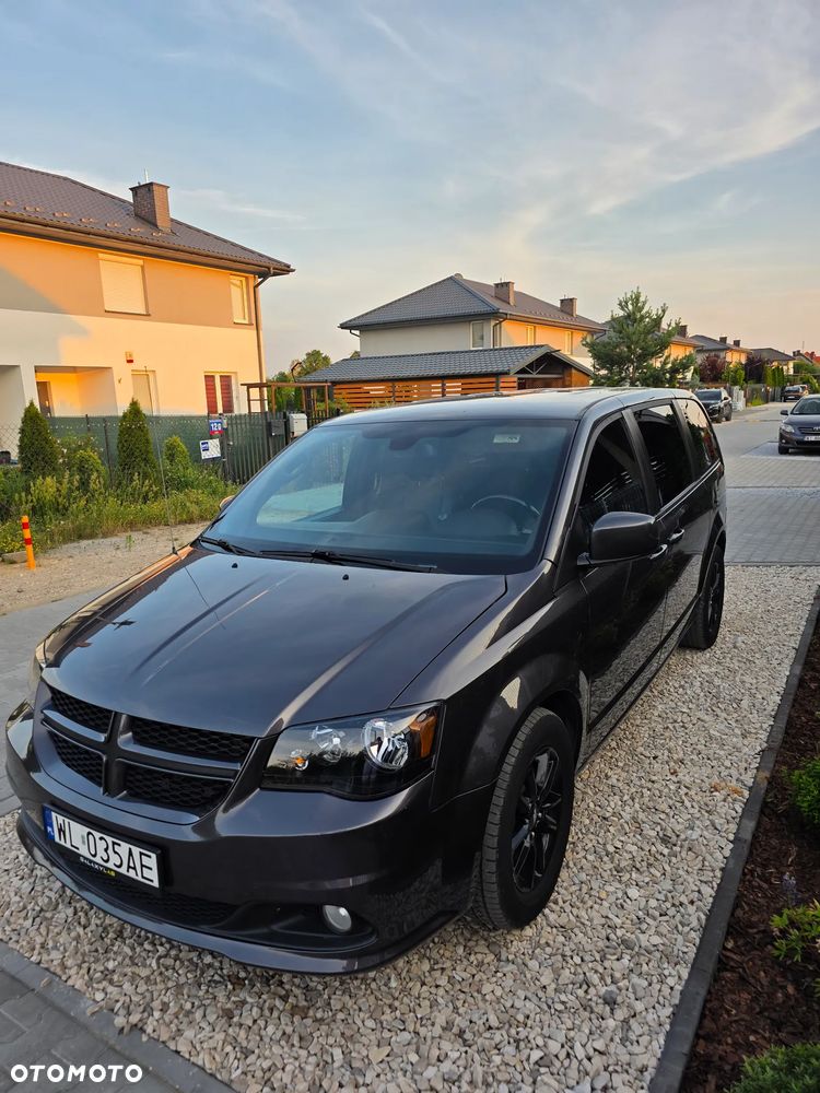 Dodge Grand Caravan 3.6 R/T - 5