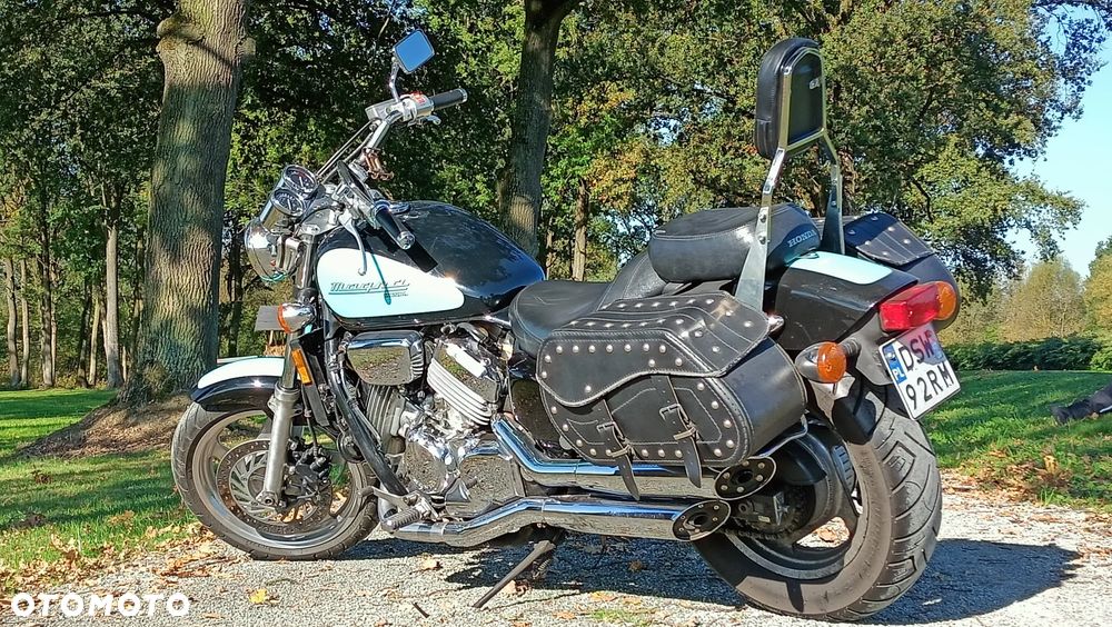 Honda VF - 17