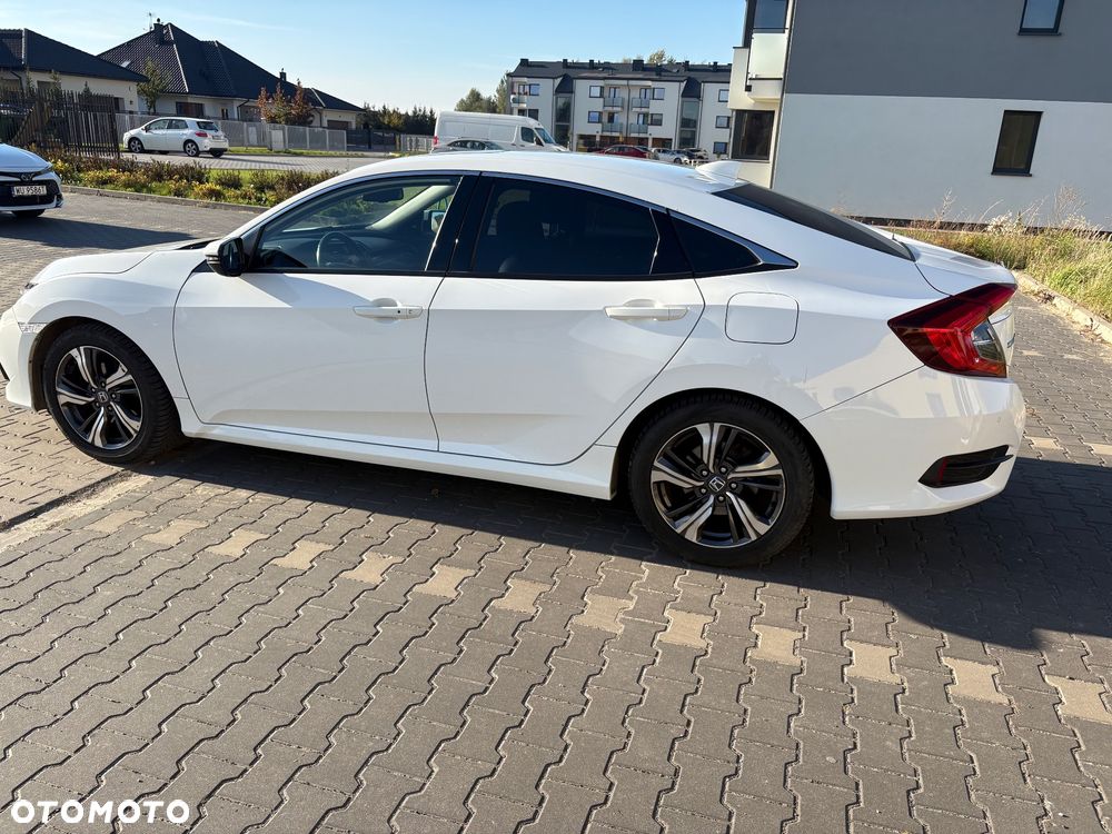 Honda Civic 1.5 T Executive CVT - 6
