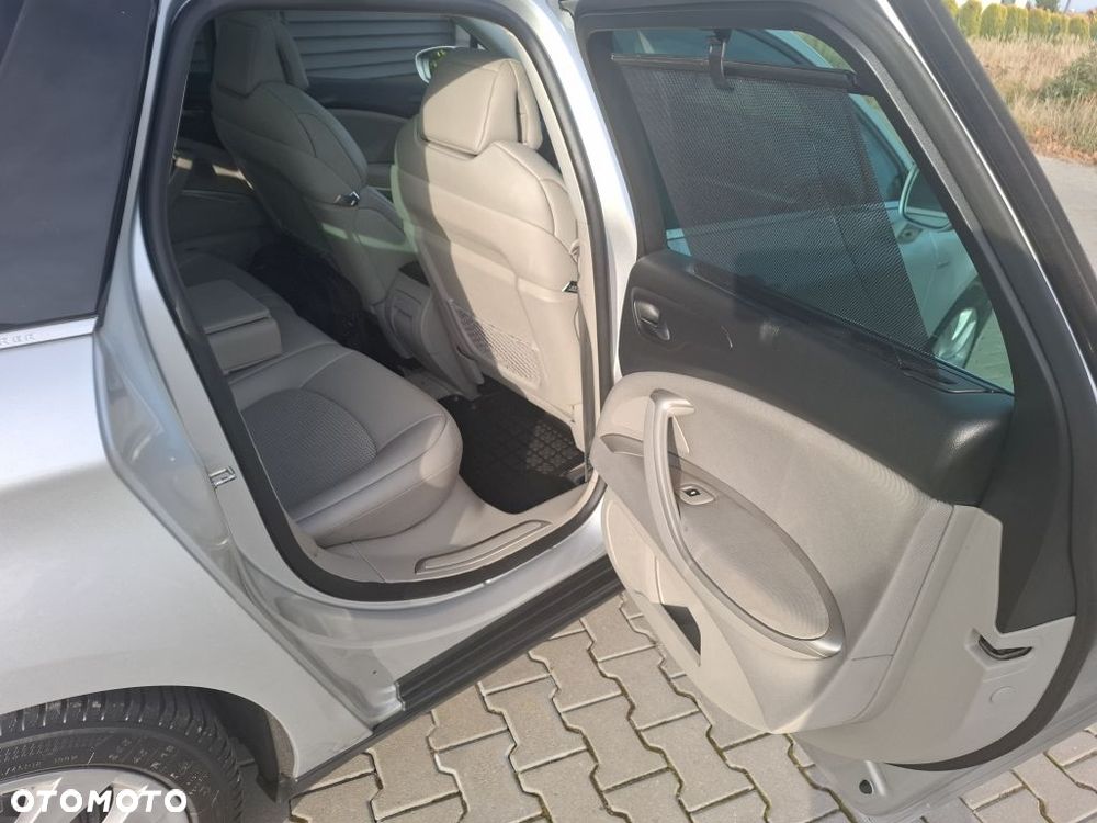 Citroën C5 3.0 HDi V6 Exclusive - 29