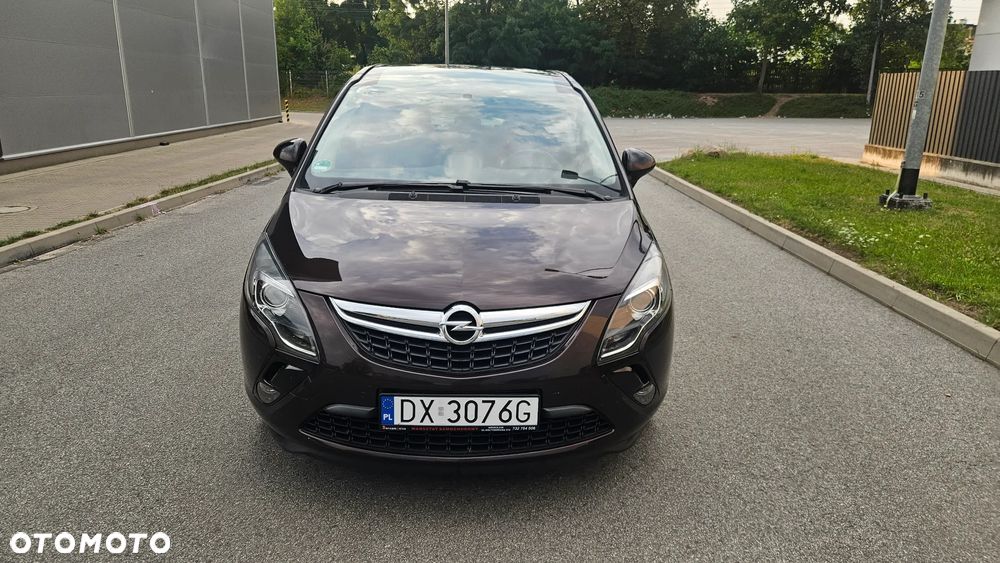 Opel Zafira Tourer 1.6 SIDI Turbo ecoFLEX Start/Stop Innovation - 4