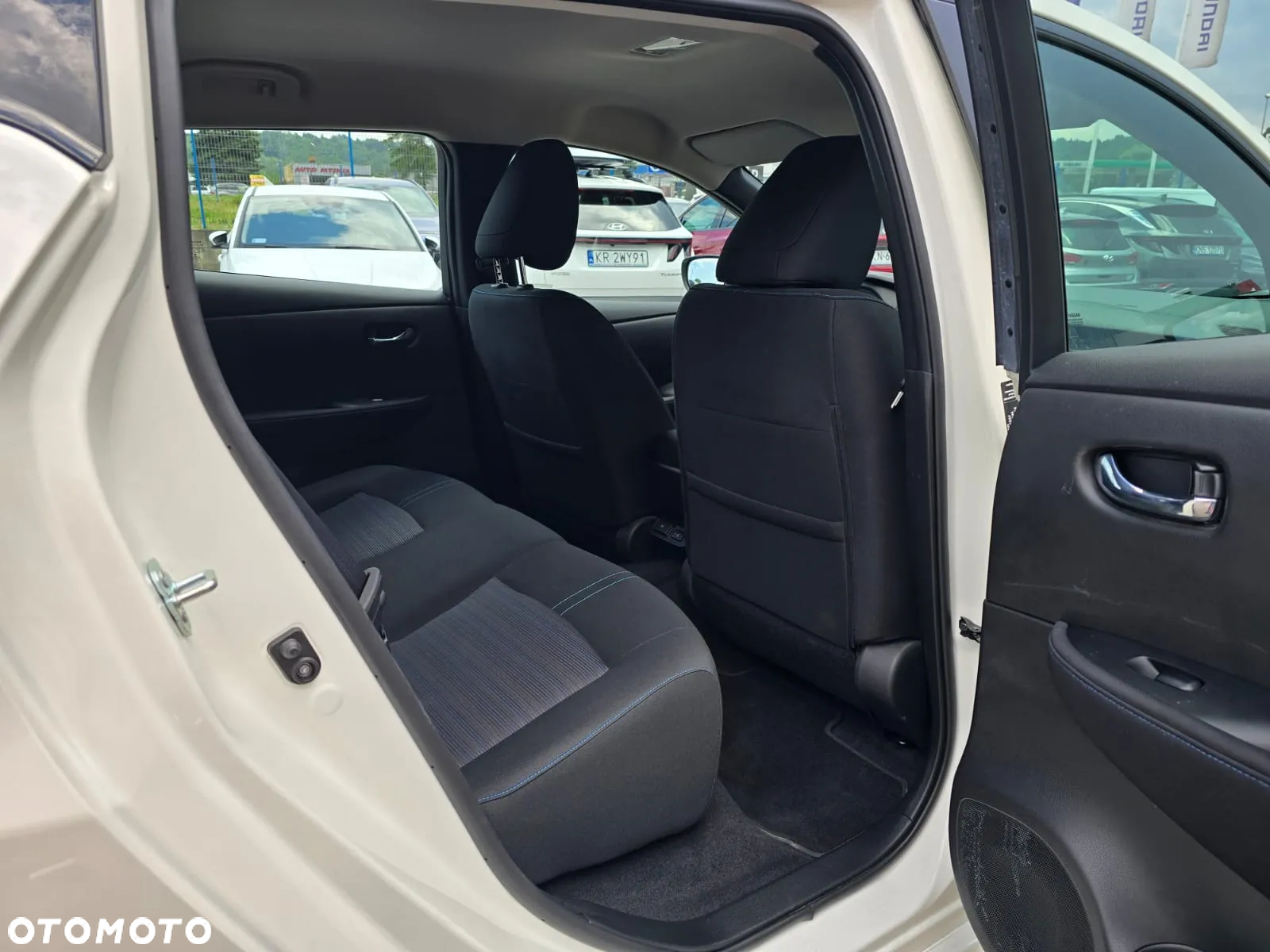Nissan Leaf 40kWh N-Connecta - 8