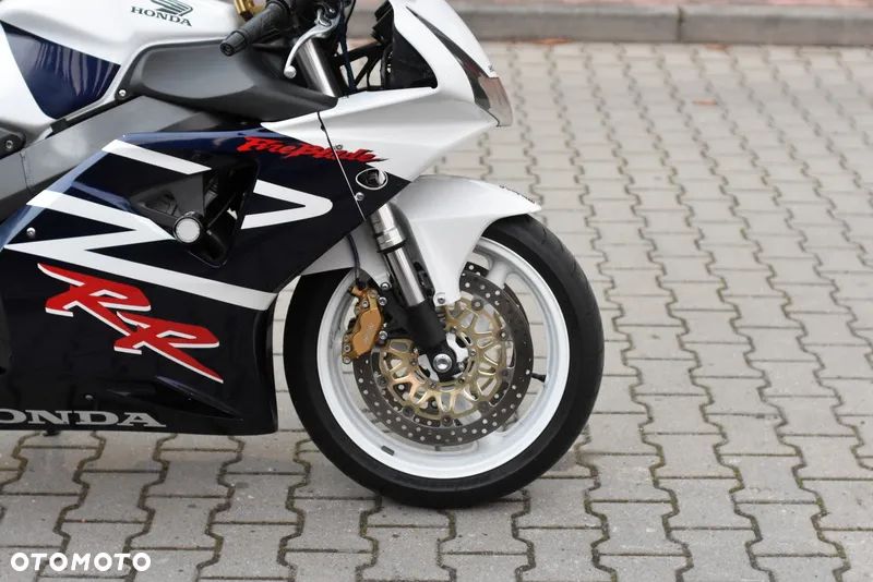Honda CBR - 7
