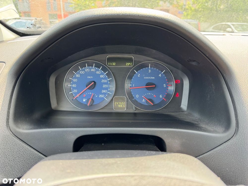 Volvo C30 D2 DRIVe R-Design - 3