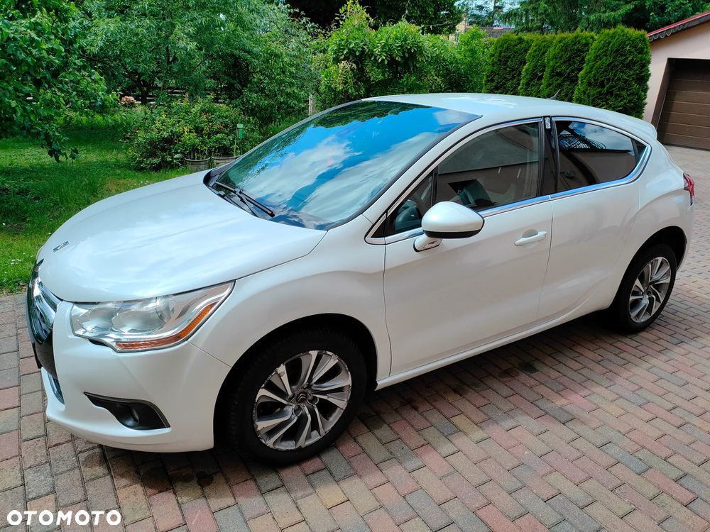 Citroën DS4 2.0 HDi SportChic - 1