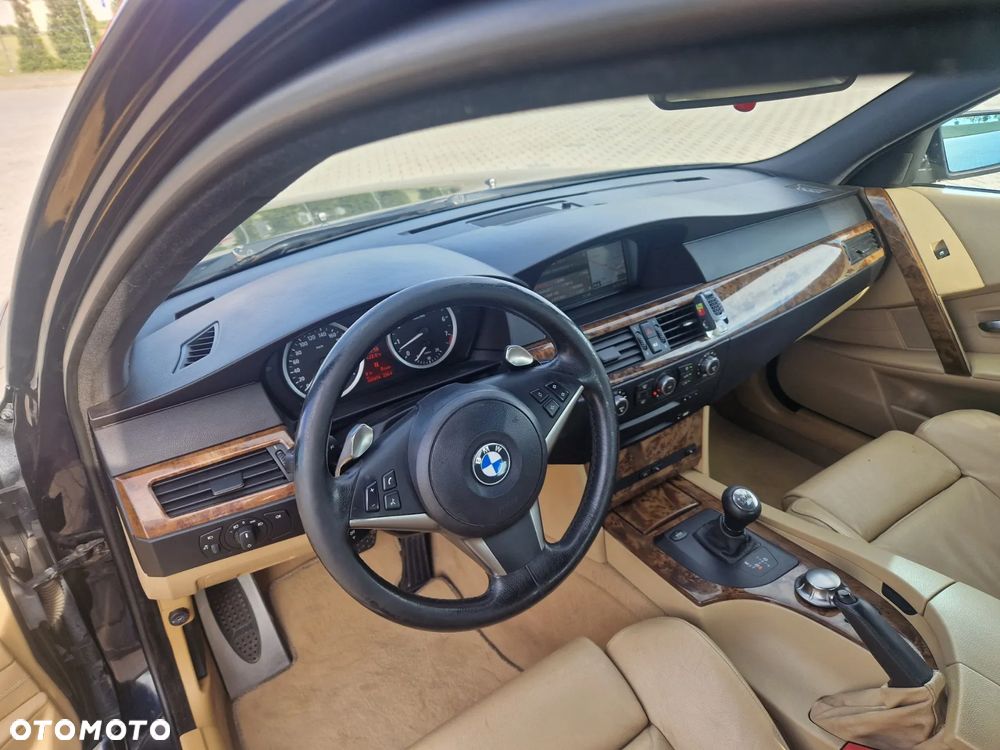 BMW Seria 5 - 14