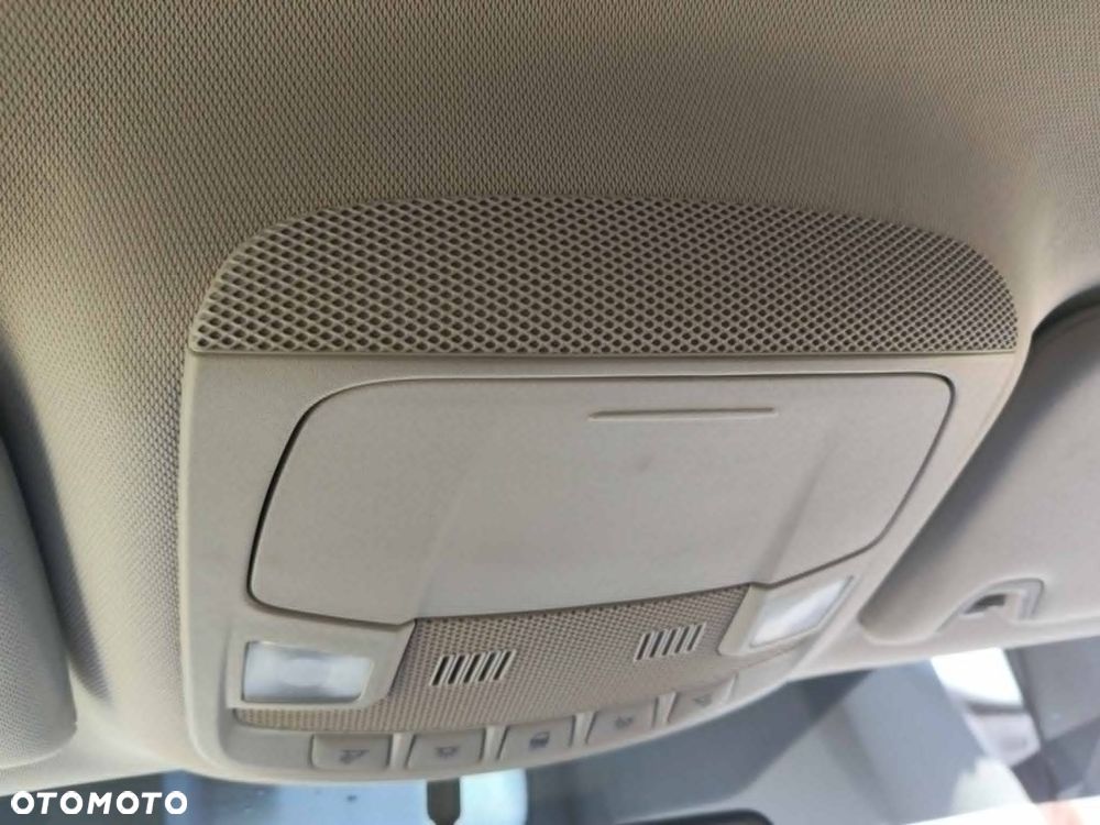 Ford Fusion - 14