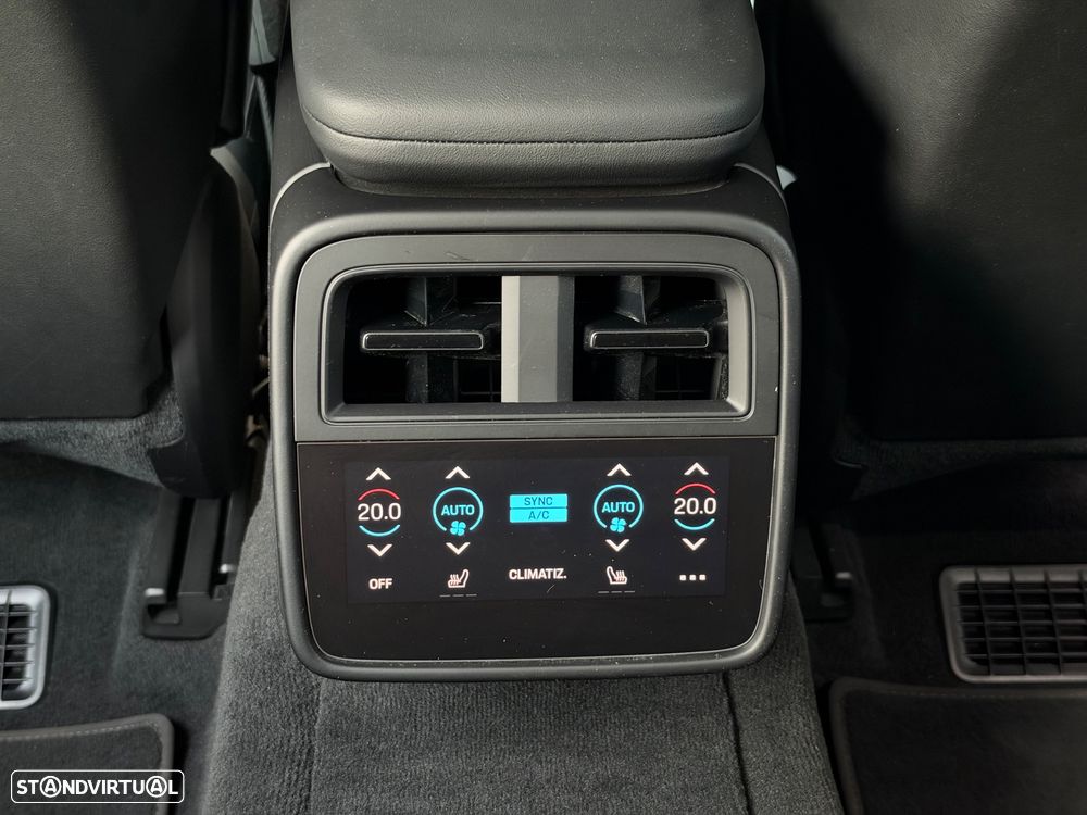 Porsche Taycan 4S Bateria Performance Plus - 26
