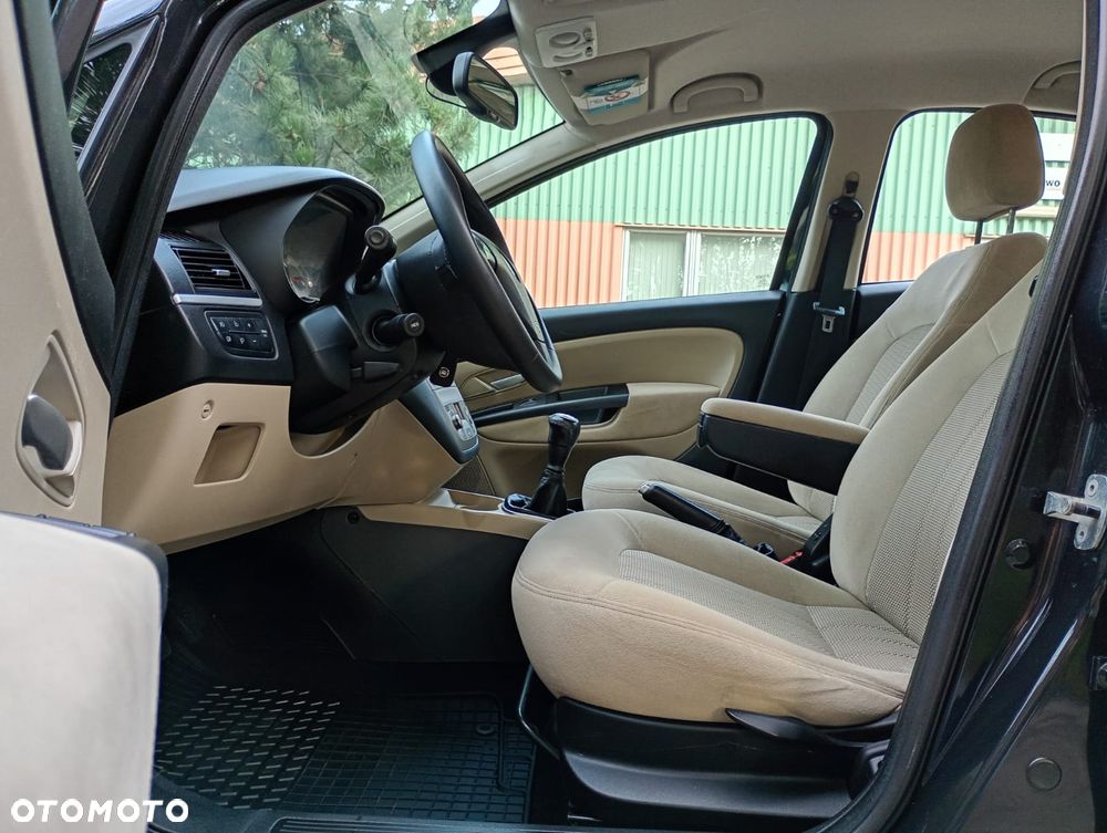 Fiat Linea - 15