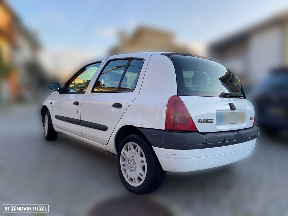 Renault Clio 1.2 - 3